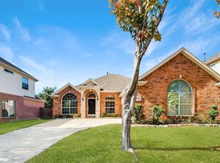 11713 Pheasant Creek Dr, Fort Worth, TX 76244
