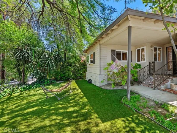 22946 Crespi St, Woodland Hills, CA 91364