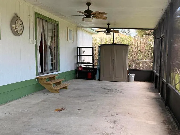 1881 SE Manth Ln — Photo 13