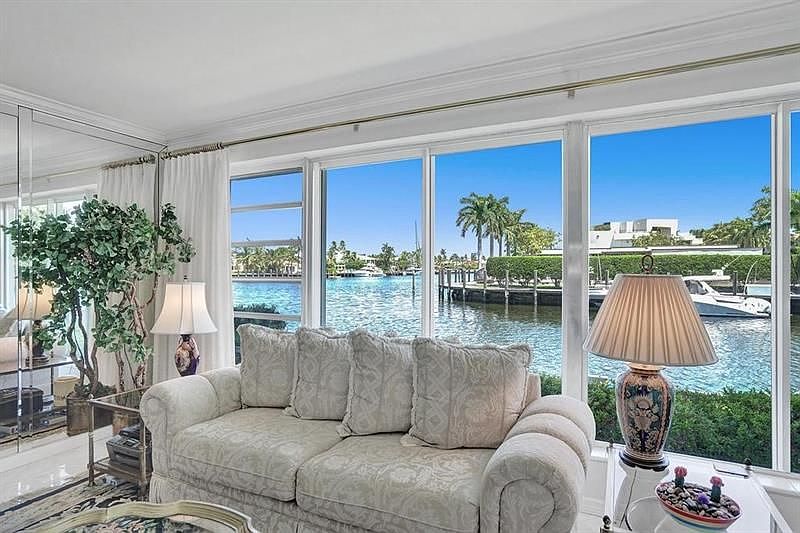 1st image of 180 Isle Of Venice Dr APT 118