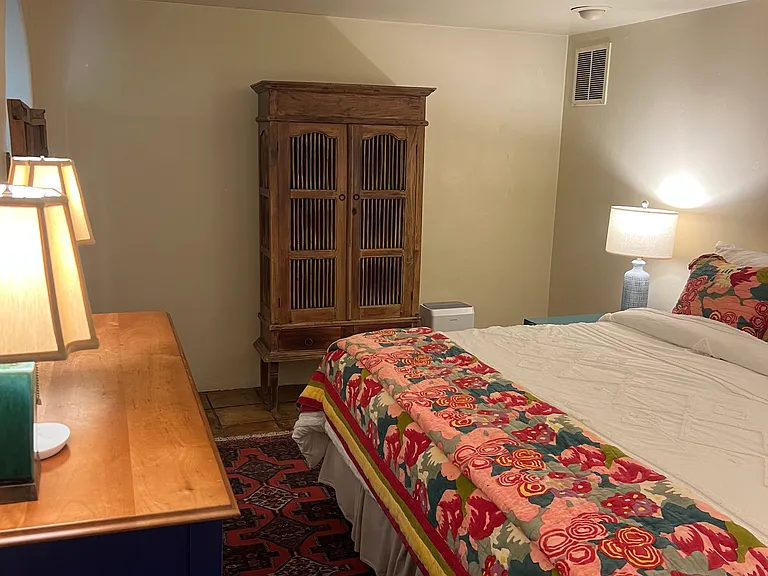 1827 Sycamore Canyon Rd — Photo 18