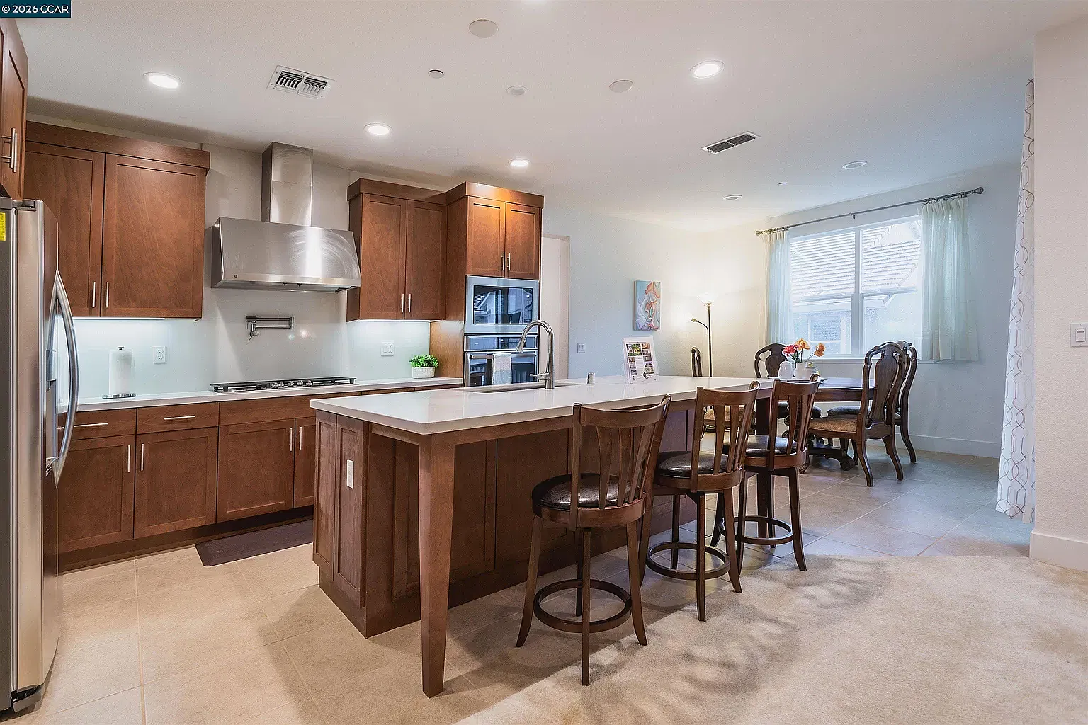 3 bed, 1853 sqft, $4,350 — Photo 2