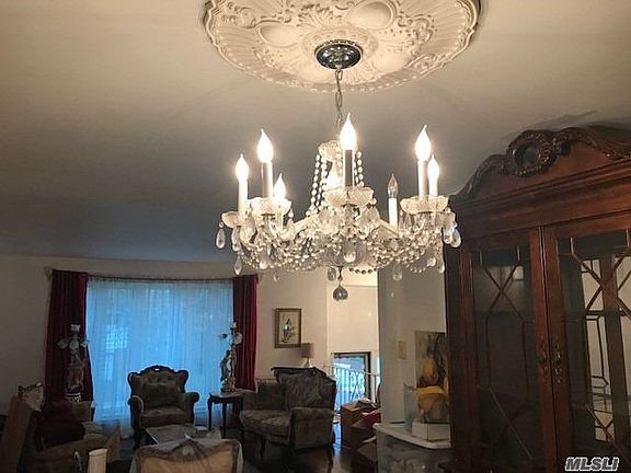 3rd image of 770 Marilyn Ln