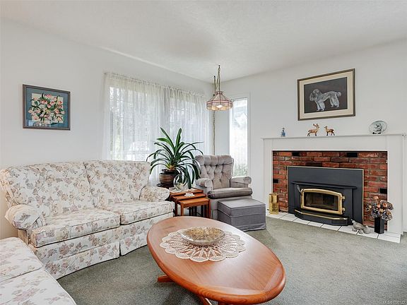 5th image of 3250 Sedgwick Rd