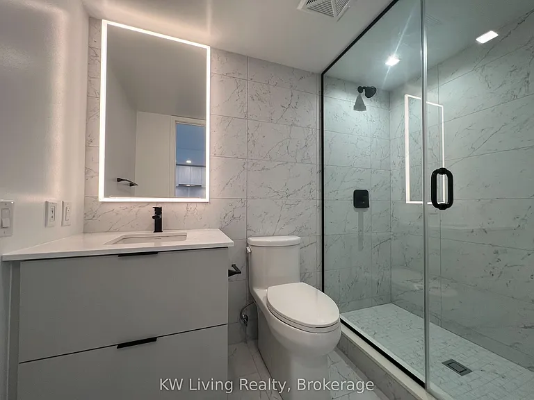 609 Sherbourne St #909 — Photo 15