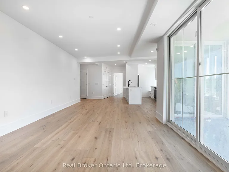 80 9th St E #701 — Photo 17