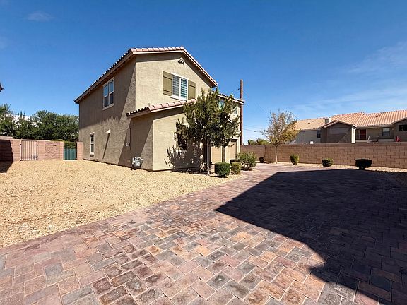 5th image of 4820 W Catalina Dr