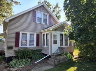 1715 Niagara Ave, Sheboygan, WI 53081