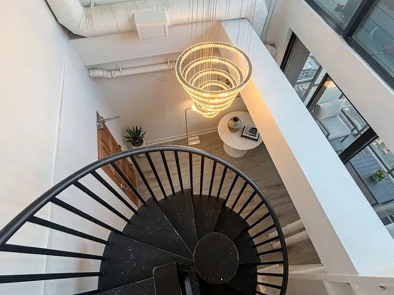 HWH Luxury Living — Photo 105