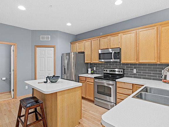 3rd image of 12240 Urbank St NE Unit D