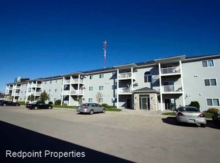 1431 Oak Manor Ave S #104, Fargo, ND 58103
