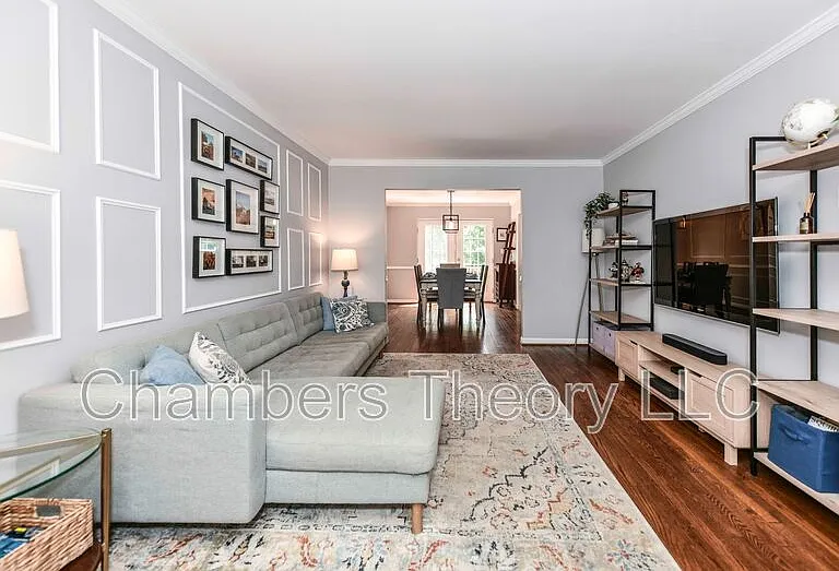 2107 Golf Course Dr — Photo 5