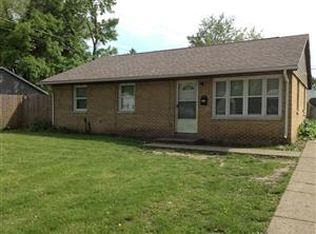 1513 Hedge Rd, Champaign, IL 61821