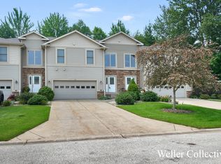911 N Sandalwood Cir, Muskegon, MI 49441