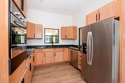 3764 NE Sandra Dr Photo 1