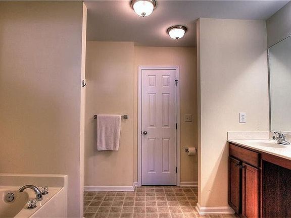 Master Bathroom on suite