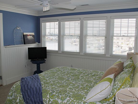 4th image of 109 Bay Shore Dr