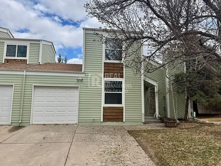 16033 E Radcliff Pl #A — Photo 2