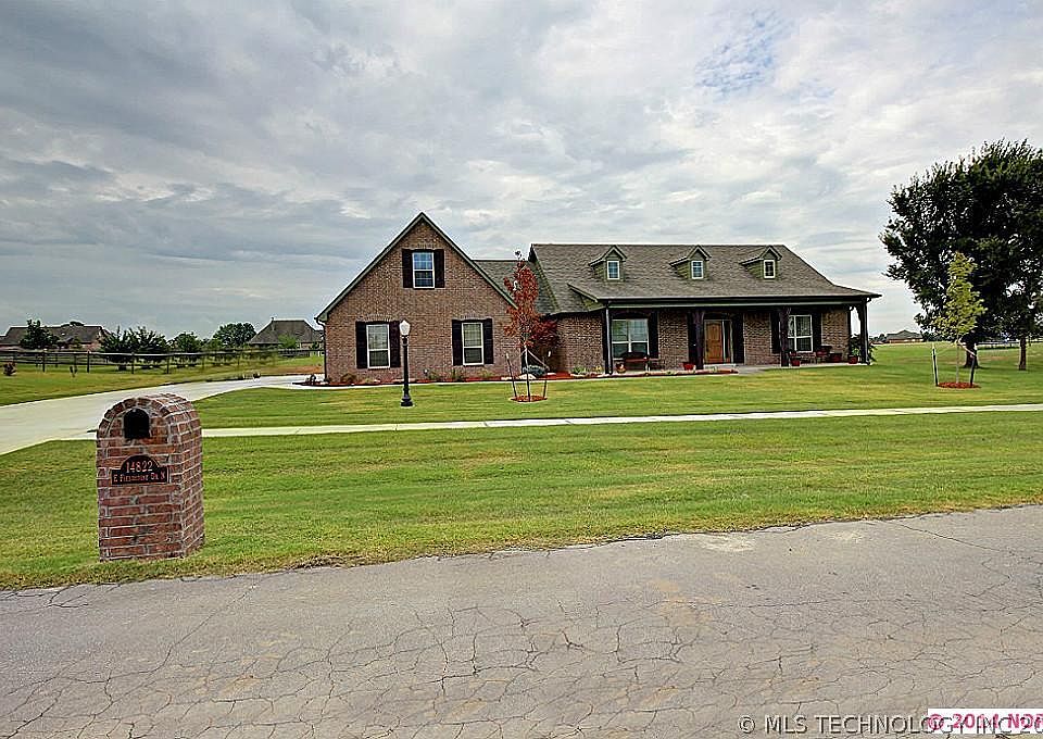 1st image of 14822 E Fieldstone Dr S