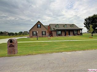 14822 E Fieldstone Dr S, Claremore, OK 74017