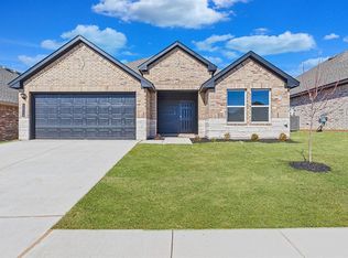 6009 Green Meadow Ln, Oklahoma City, OK 73132