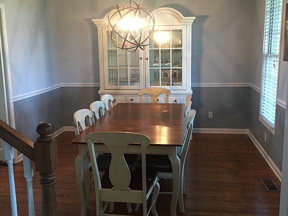 3rd image of 2175 Grooms Ln