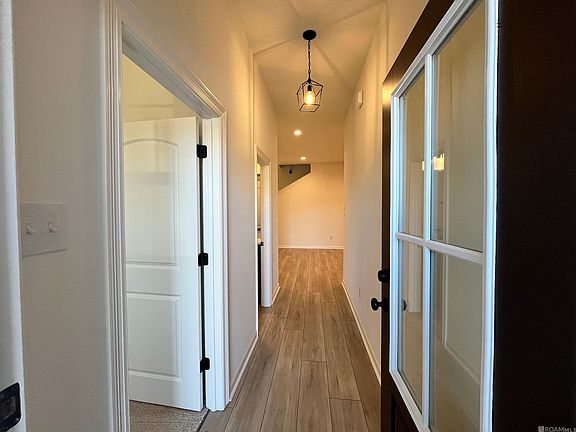 2nd image of 28229 Moreau Dr