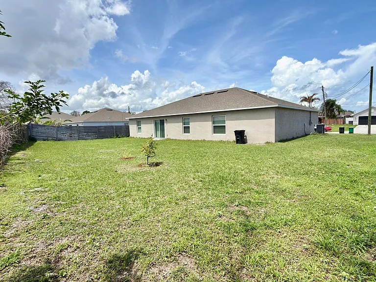 6446 NW Polly Ct — Photo 22