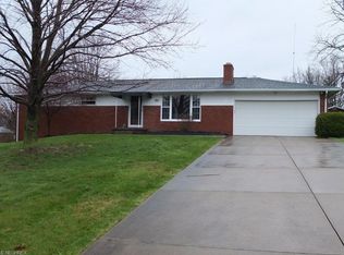 6391 Viking Dr NE, East Canton, OH 44730