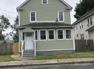 131 Miller St, Springfield, MA 01104