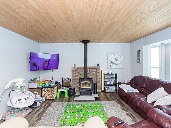 4th image of 4604 Hammond Bay Rd #7