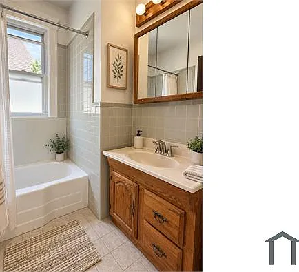 2 bed, 1056 sqft, $2,300 — Photo 4