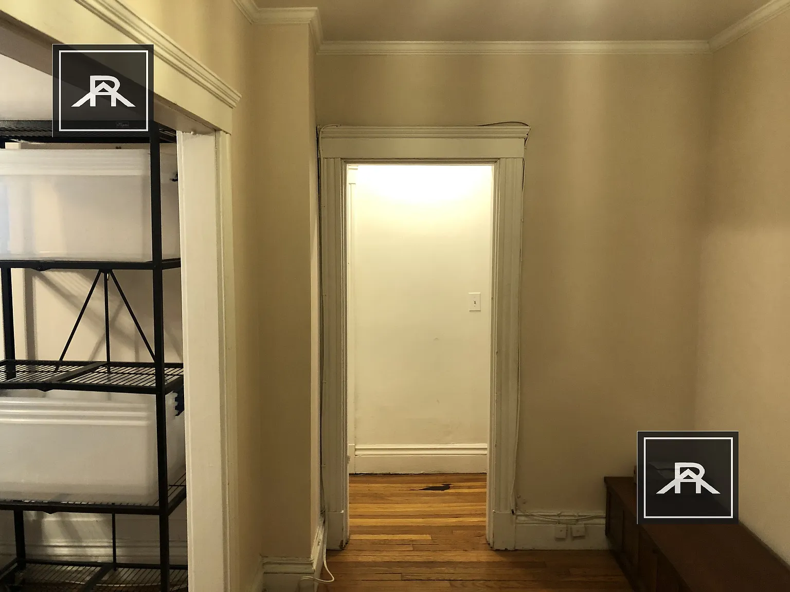 2 bed, 1.0 bath, 900 sqft, $2,900 — Photo 3