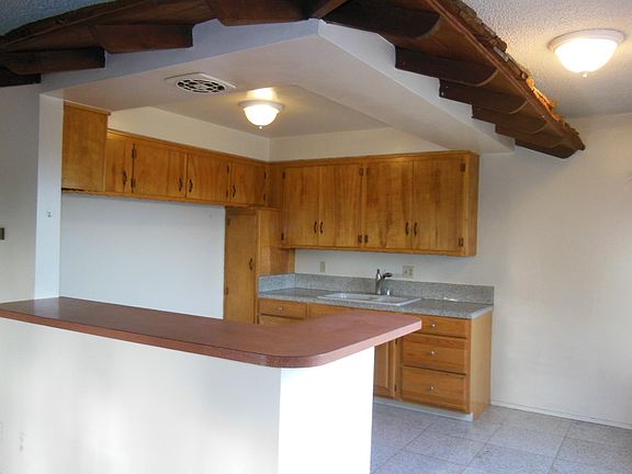 4th image of 206 S Electric Ave APT D