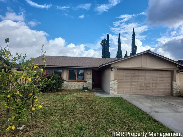 25782 Amapolas St, Loma Linda, CA 92354