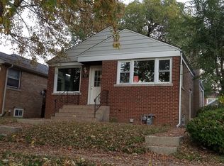 313 26th Ave, Bellwood, IL 60104