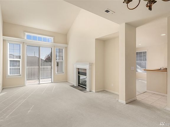 5th image of 12220 NE 24th St APT 206