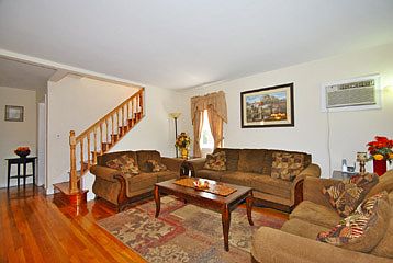 2nd image of 20 79th Ave