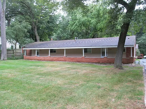 7338 Lovers Ln Photo 1