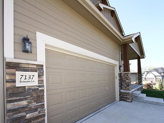 3rd image of 7137 Braxon Ln