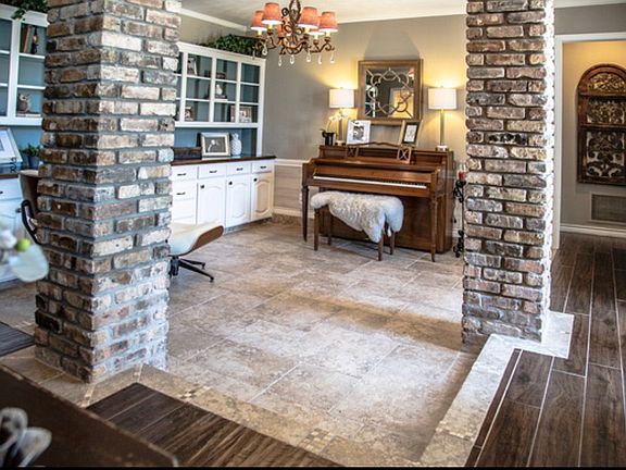 4th image of 331 Pebble Beach Dr