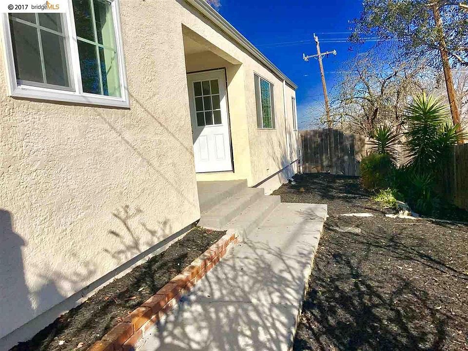 1st image of 912 Marie Ave