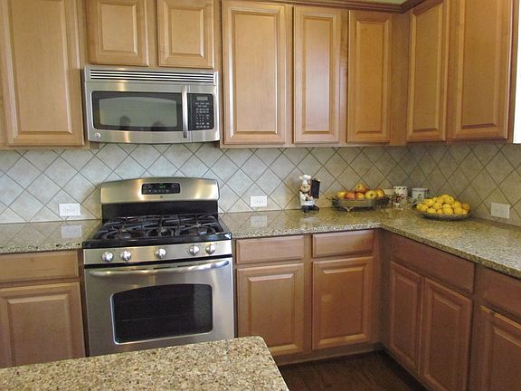 4th image of 135 Bevington Ln