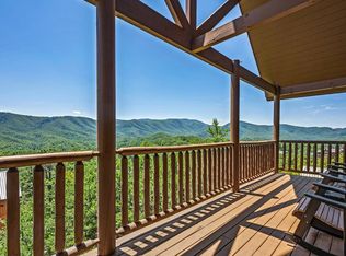 4836 Highland Place Way, Pigeon Forge, TN 37863