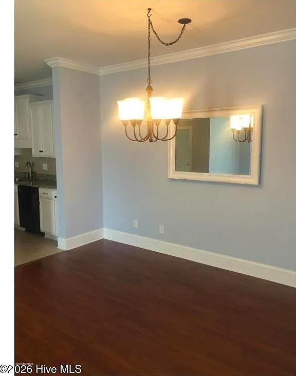 3 bed, 3.5 bath, 1766 sqft, $1,800 — Photo 4