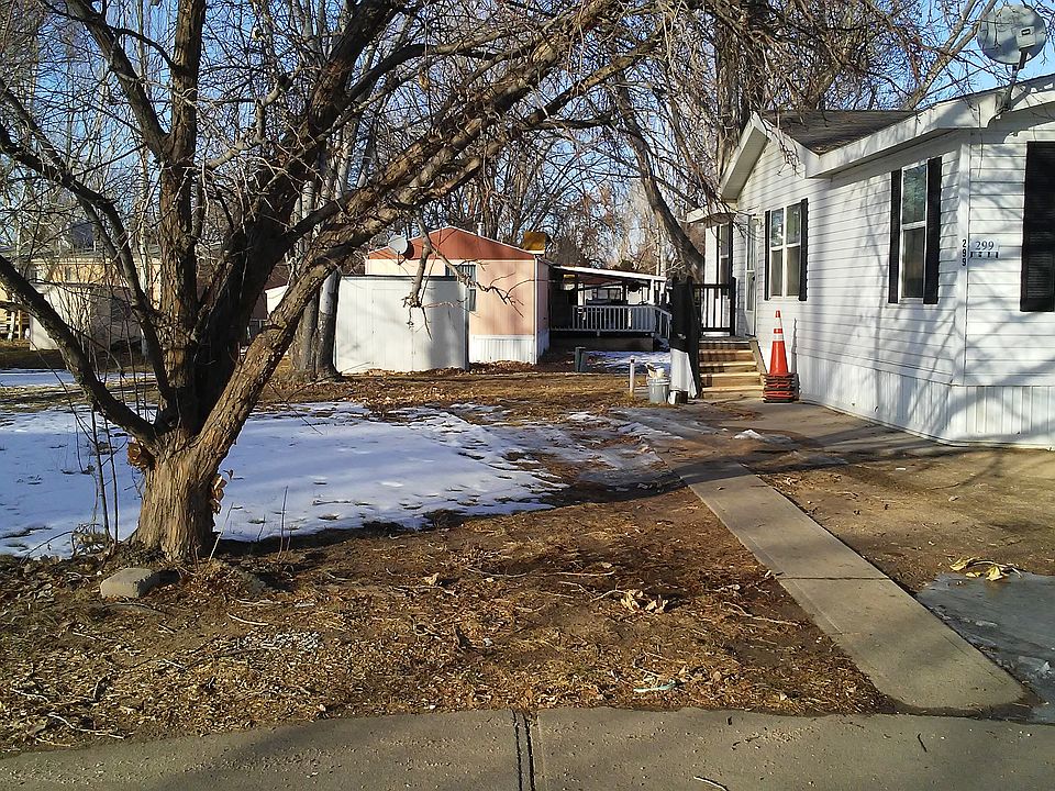 1st image of 2700 W C St