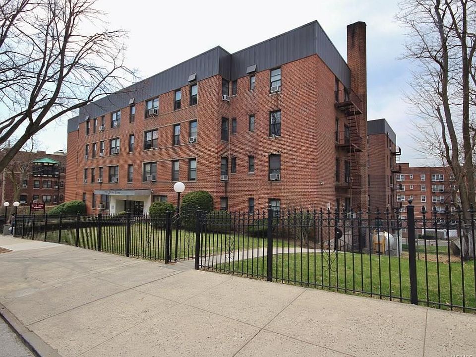 1st image of 309 N Broadway APT 3J