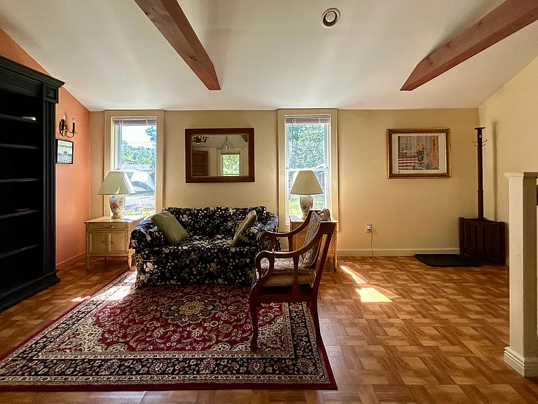 58 Shore Dr #B — Photo 7