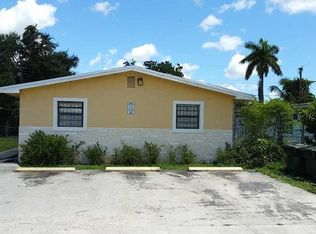 2571 E Superior St, Opa Locka, FL 33054