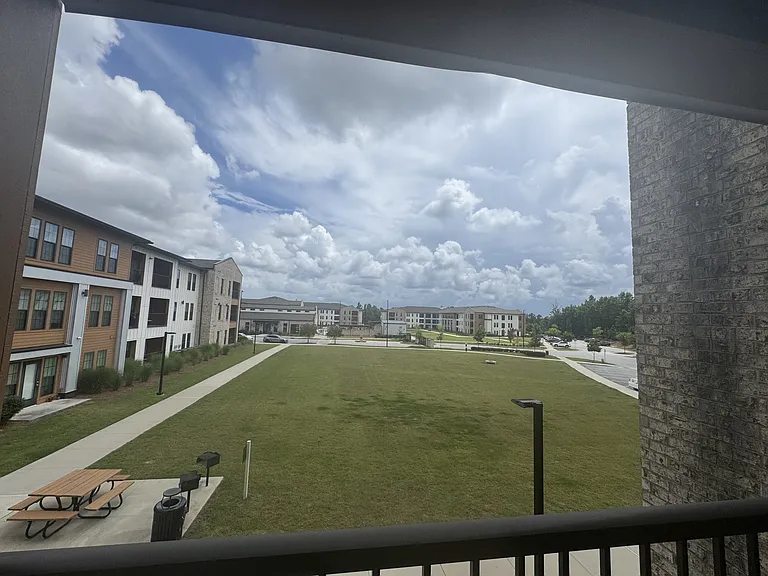 Station 75 Apartments at McDonough — Photo 104